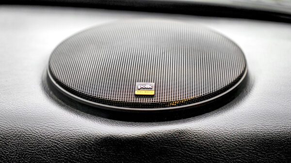 Car audio speaker in Porsche Coupe