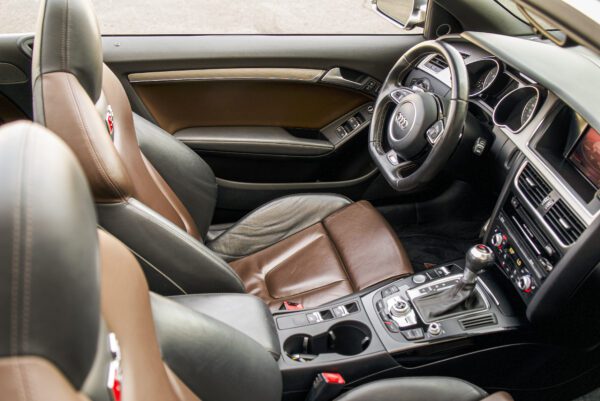 2013 Audi S5 Front Adjustable Seats