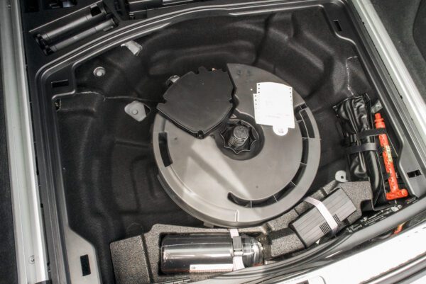 2021 Audi RS6 Avant Spare Wheel