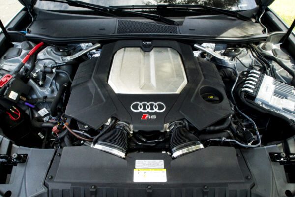 2021 Audi RS6 Avant 4.0L TFSI V8 Engine Twin Turbocharged
