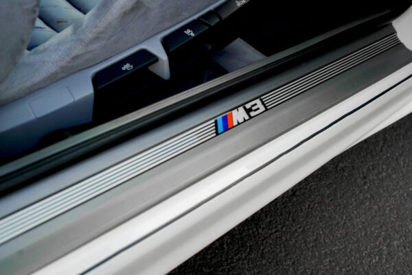 Car Door Sill Decoration Scuff Plate for 1995 BMW M3