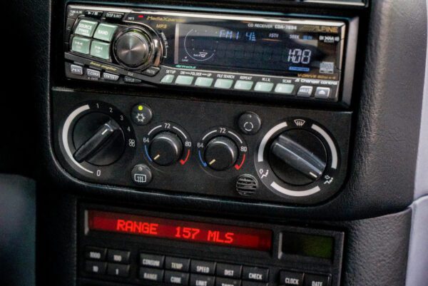 1995 BMW M3 Blaupunkt and climate control